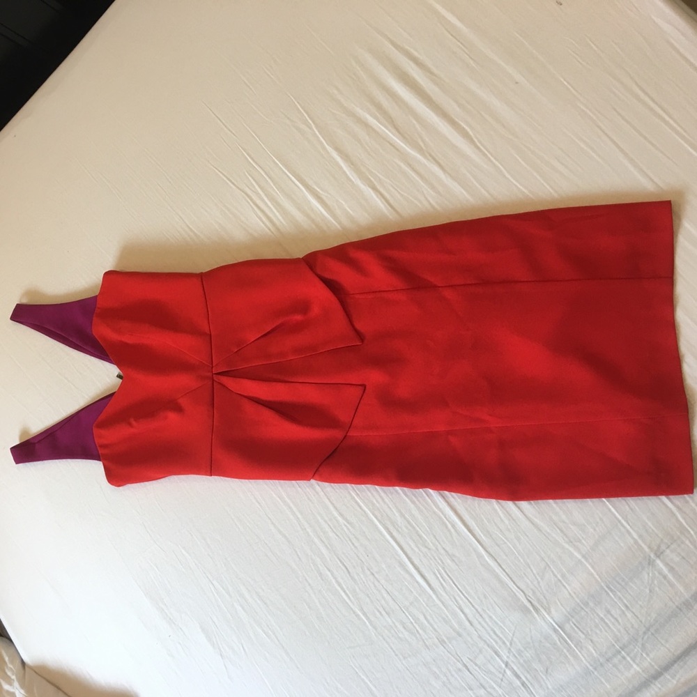 Gorgeous!! Red knee length tailored dress