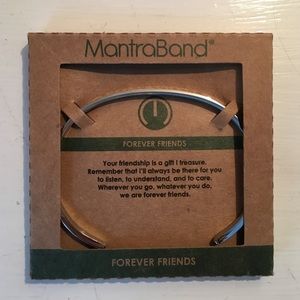 Mantraband bracelet, "forever friends"