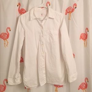 White boyfriend shirt (GAP)