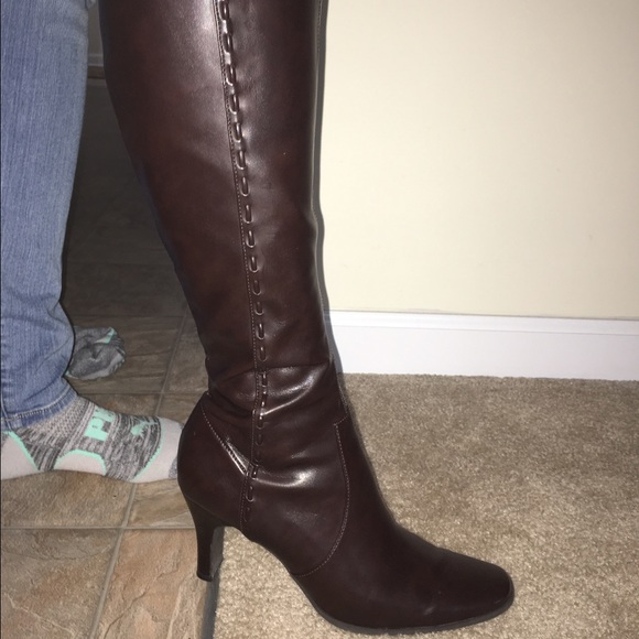 Brown Heeled tall boots