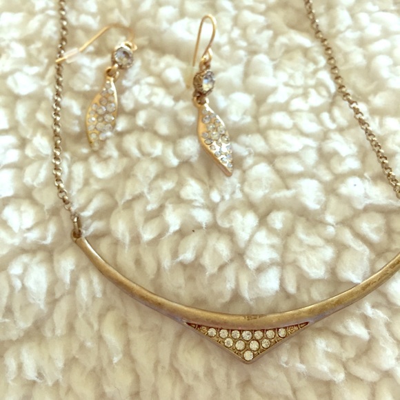 The Sak Matching Jewelry Set