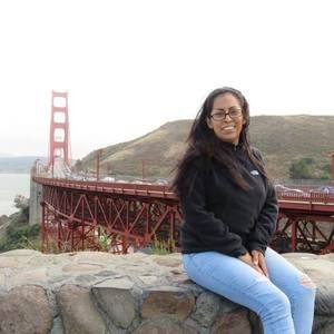 Meet your Posher, Alejandra