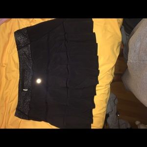 Lulu lemon tennis skirt