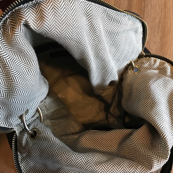 Steven madden bag. - Picture 3 of 4