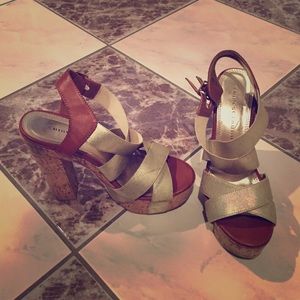 SALE Chinese laundry golden cork heels size 6.5