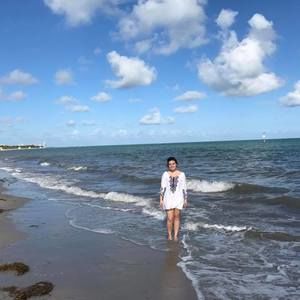 Meet your Posher, Isabella