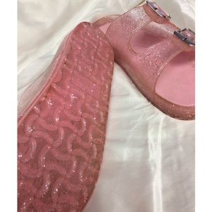 pink jelly birkenstocks