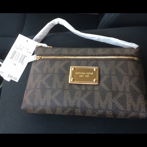Michael Kors clutch - Picture 1 of 4