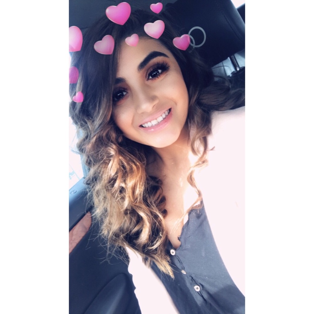 Meet your Posher, Lizeth