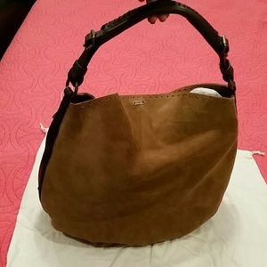 Authentic UGG Heritage Hobo. Color: Chestnut