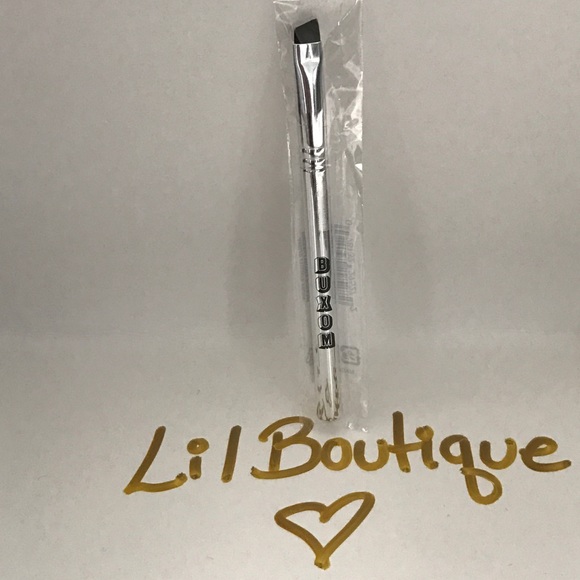 Buxom Angled Eyeliner Brush *Factory Sealed*