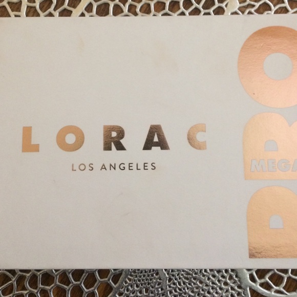 Lorac mega pro 3 with no box