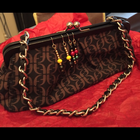 Fossil small handbag black and brown print.