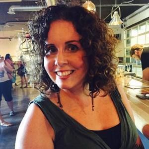 Meet your Posher, Stacy