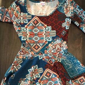 Small LuLaRoe Nicole