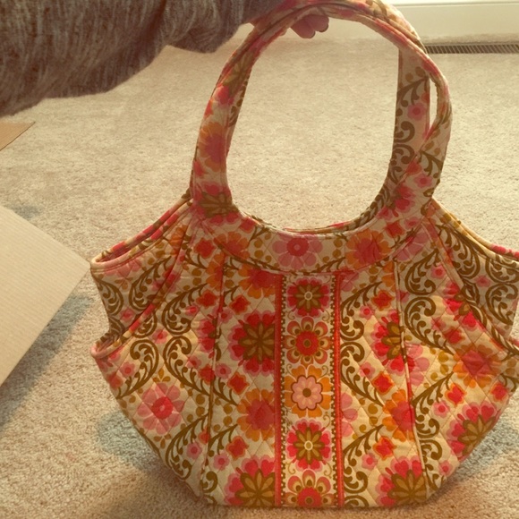 Spring Vera Bradley shoulder bag