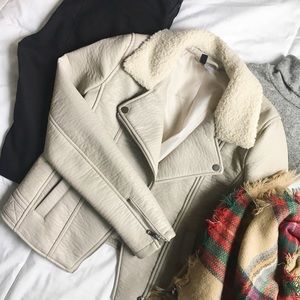 NWOT Moto jacket with Sherpa collar