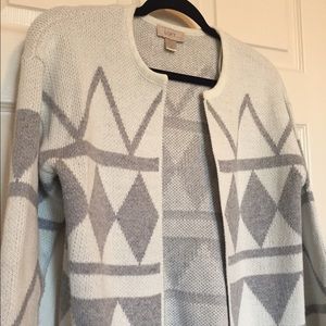 LOFT Sweaters - Loft Tribal Print Cardigan Size SP LOFT Sweaters - Loft Tribal Print Cardigan Size SP