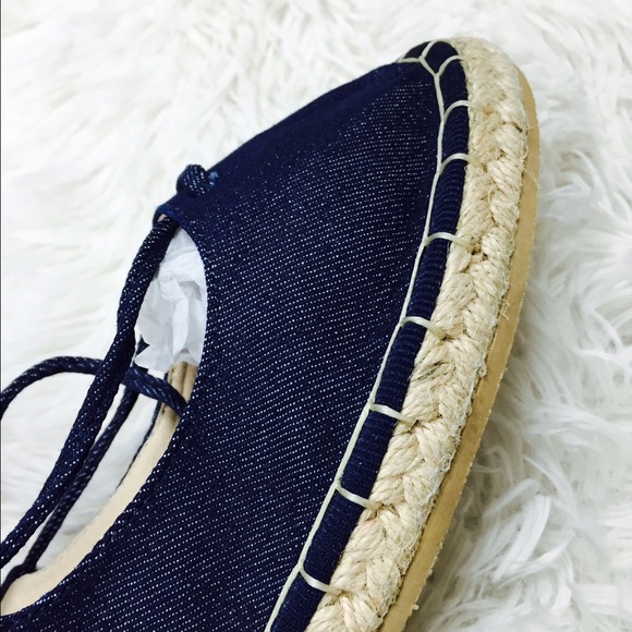 NEW Catherine Malandrino Blue Denim Ankle Tie Miguela Flats 6.5 Espadrilles - Picture 3 of 4