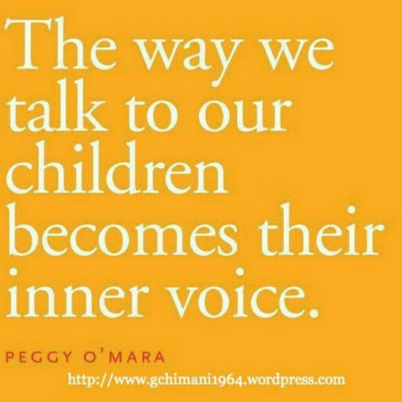 Meet your Posher, Melanie 💙 - Picture 4 of 7