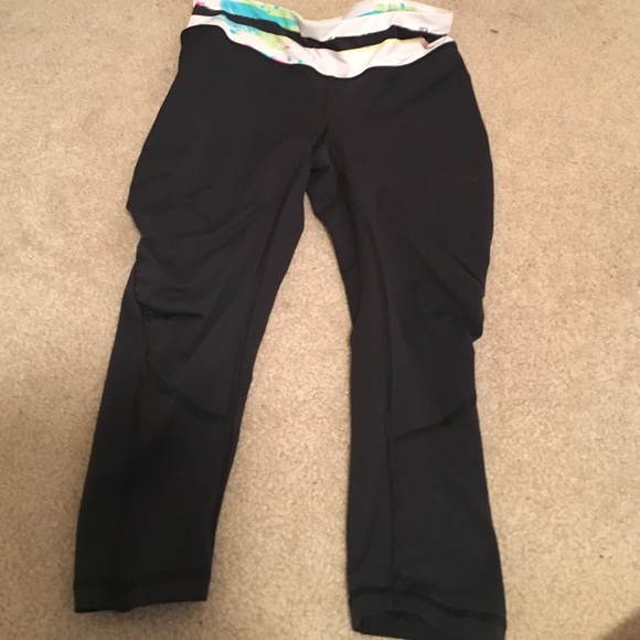 Lululemon crop leggings