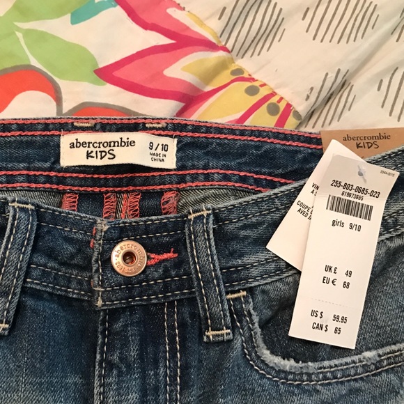 Girlfriend Jean - Picture 2 of 4