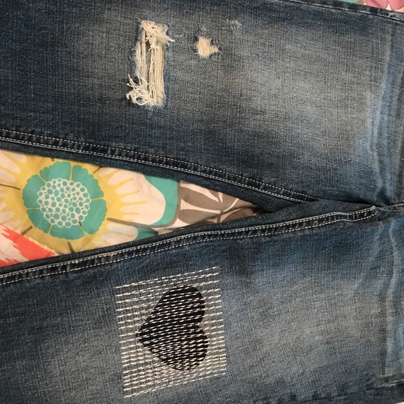 Girlfriend Jean - Picture 4 of 4