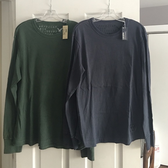 2 American Eagle Men's Medium Long Sleeve Shirts