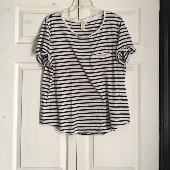 Straight perfection Tee