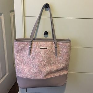 Wonderful Nine West Tote Purse!