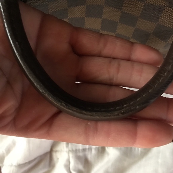 Lv Additional Pics - image 2