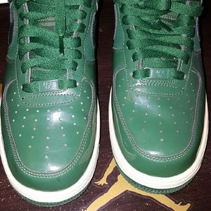 Men's Size 8.5 Green with Green Patent Leather