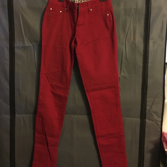 Skinny jeans