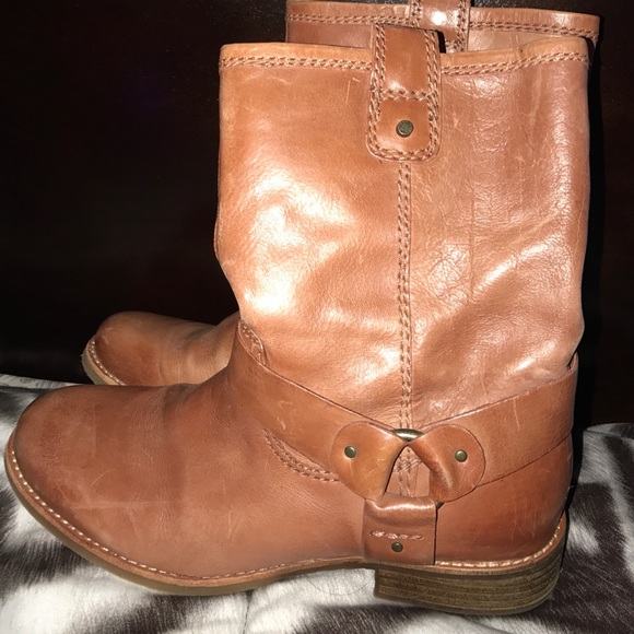 Gianni Bini low boots