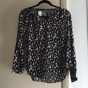 Fun2fun feather blouse size M
