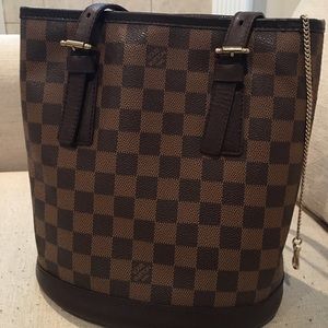 Louis Vuitton Damier Bucket PM