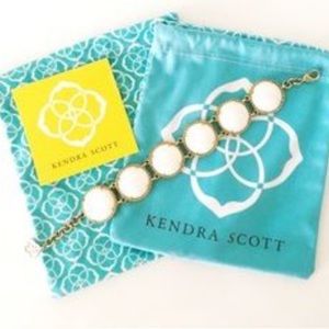 Accepting offers on Kendra Scott Ailee - white
