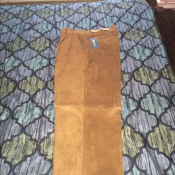 Pants - Picture 3 of 4