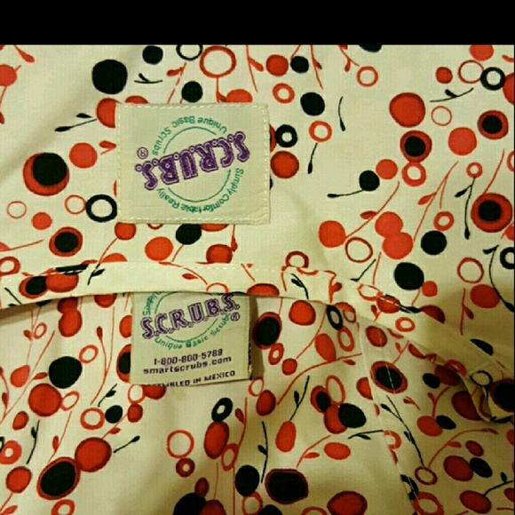 Res scrub top