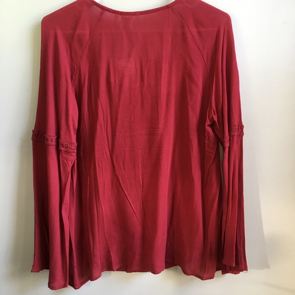 New Burgundy Crochet Peasant Top - Picture 3 of 4