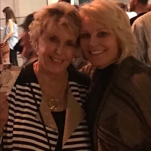 Meet your Posher, Pam