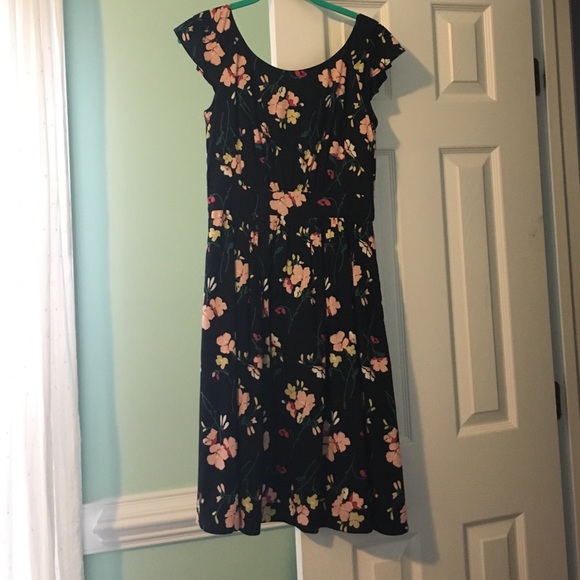 NWOT ModCloth Black Floral midi dress