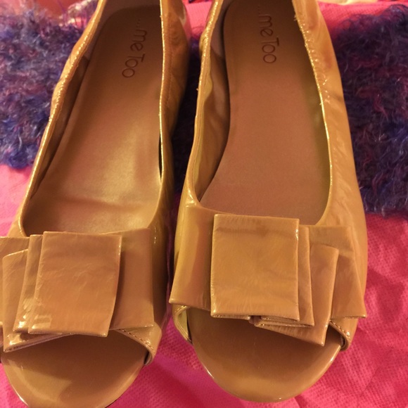 ME TOO SIZE 8 SHOES