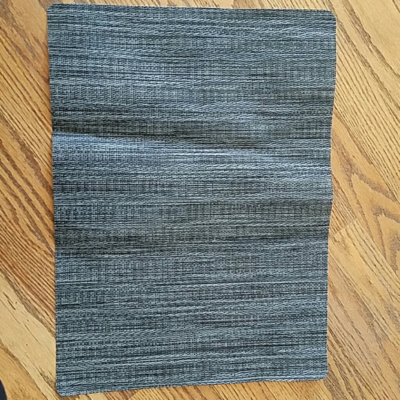 6 placemats