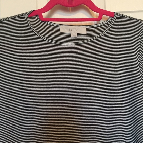 LOFT Tops - Loft Black and White Striped Long Sleeve Tee Small LOFT Tops - Loft Black and White Striped Long Sleeve Tee Small
