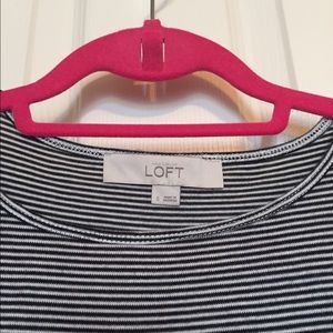 LOFT Tops - Loft Black and White Striped Long Sleeve Tee Small LOFT Tops - Loft Black and White Striped Long Sleeve Tee Small