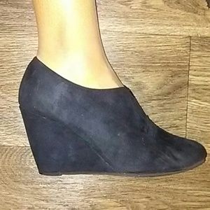 Black suede wedges