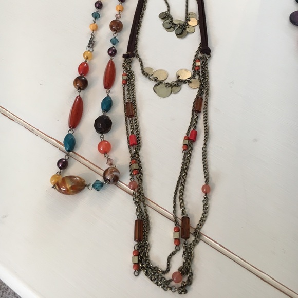 Bundle of necklaces - Picture 3 of 3