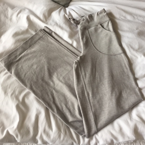 NEWYEARSDAYSALE🙌🏻Grey LULU🍋 Still Pant