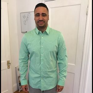 Express Men's Fitted Dress Shirt